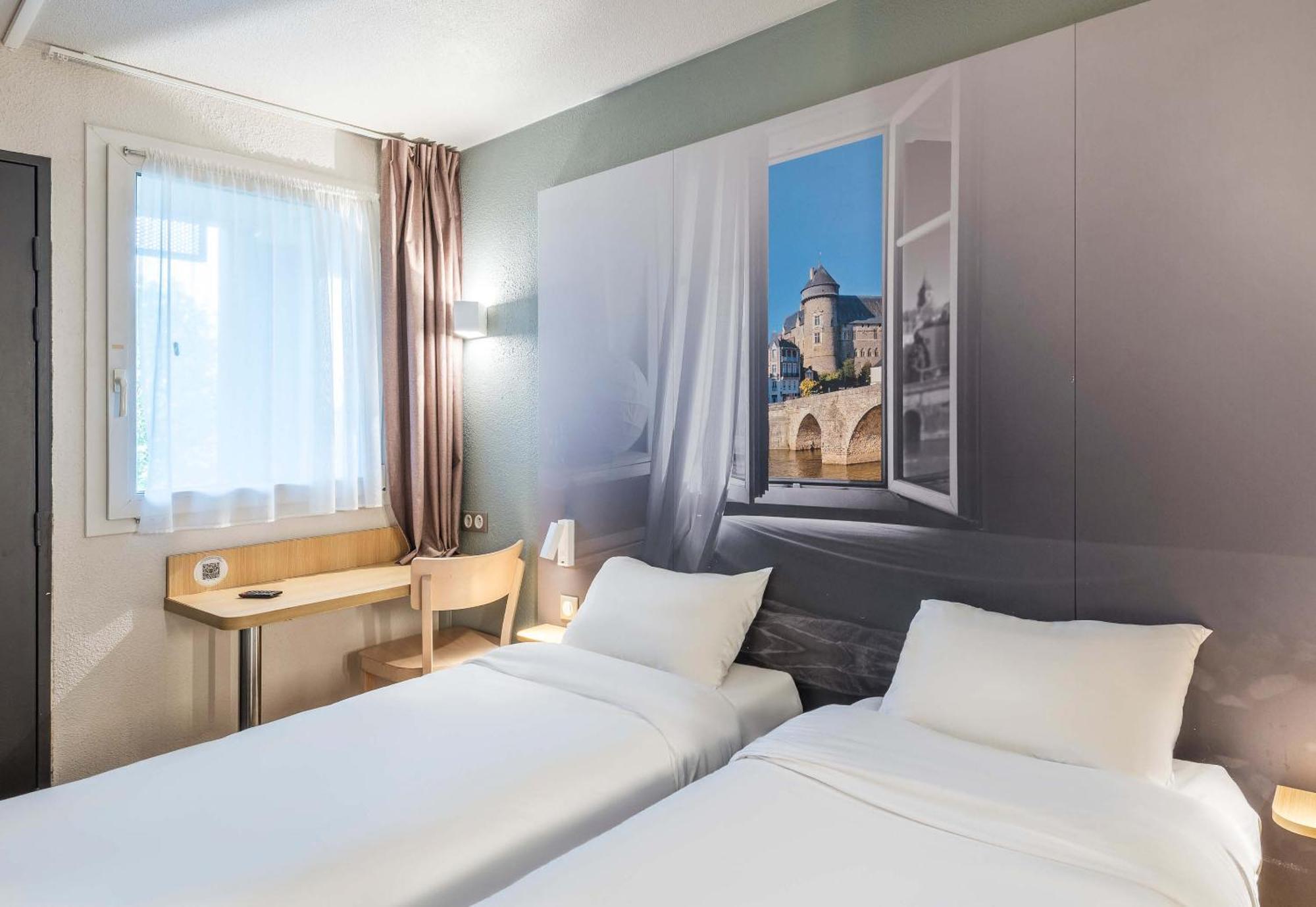 B&B Hotel Laval Change Exterior photo