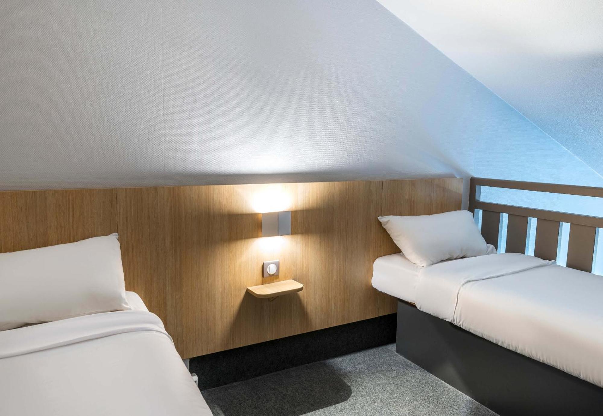 B&B Hotel Laval Change Exterior photo